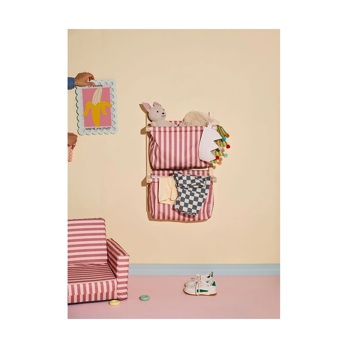 KID'S CONCEPT półka ścienna materiałowa w paski clay pink