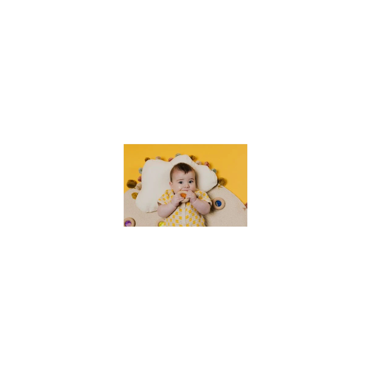 Petit Boum Drewniana zabawka sensoryczna do rączki Donut Calm Fioletowy 6m+