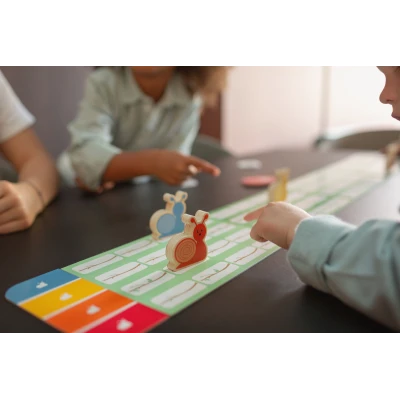 BS Toys Wyścig Ślimaków – emocjonująca gra planszowa 2–4 graczy 4+ FSC®