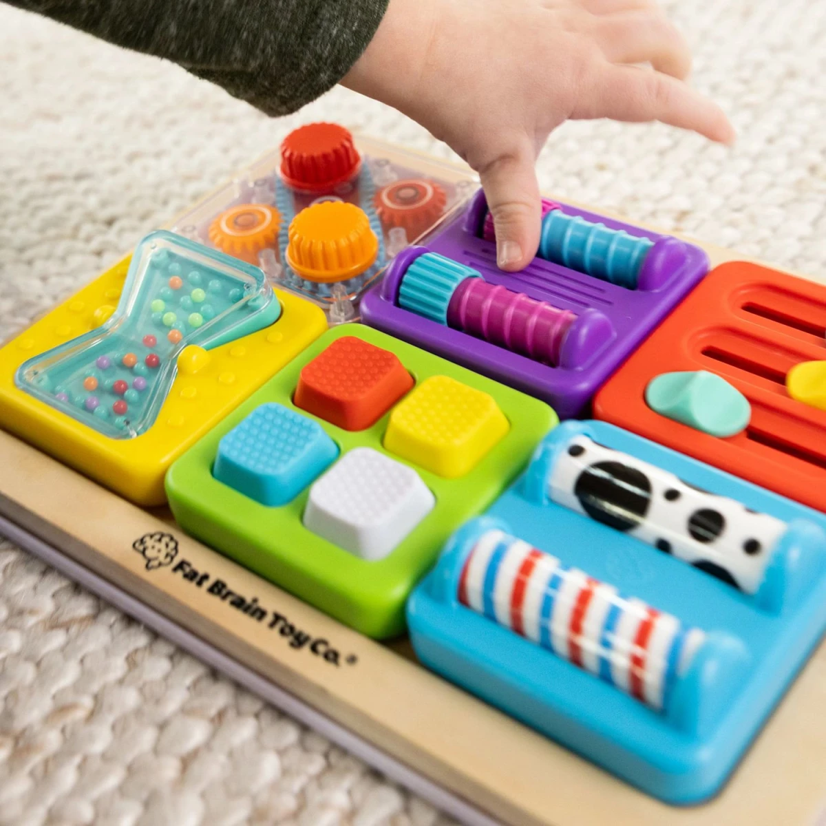 PlayTab Sensoryczny Kwadrat. Nakrętki.