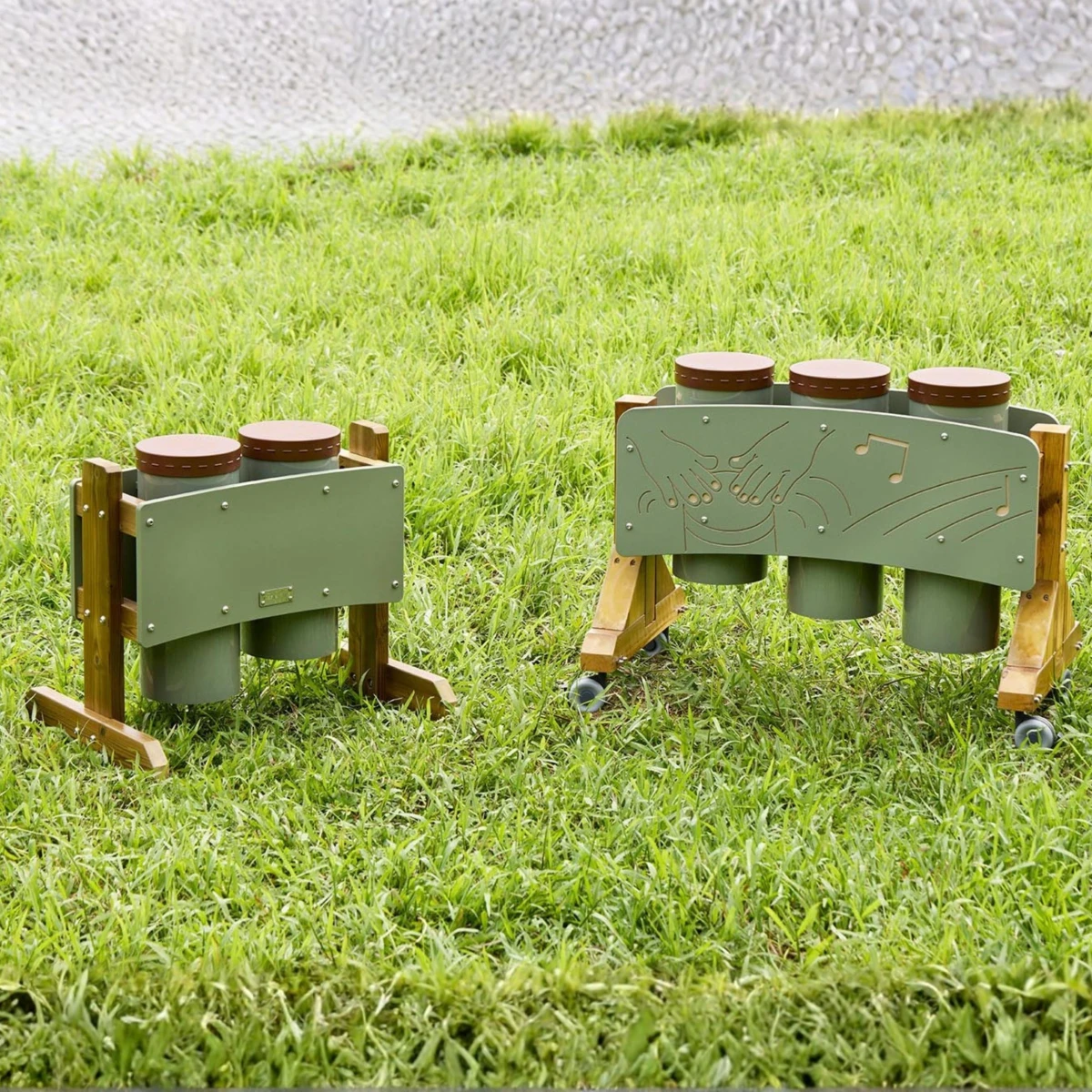 MASTERKIDZ Dwa Bębny Konga Wolnostojące Outdoor