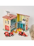 CLASSIC WORLD Remiza Strażacka Drewniana Garaż Auto Helikopter Figurki 13el.