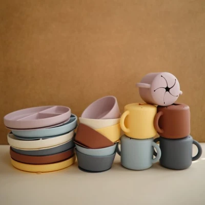 Mushie Silikonowa Miseczka dla Dziecka Soft Lilac