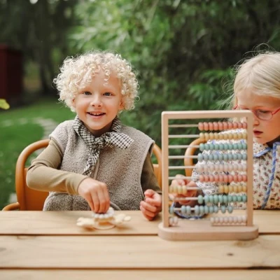 Mushie Zabawka z Przyssawką Spinner dla Niemowlaka Bees