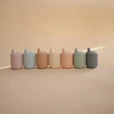 Mushie Silikonowy Kubek Treningowy dla Dzieci 175 ml Powder Blue