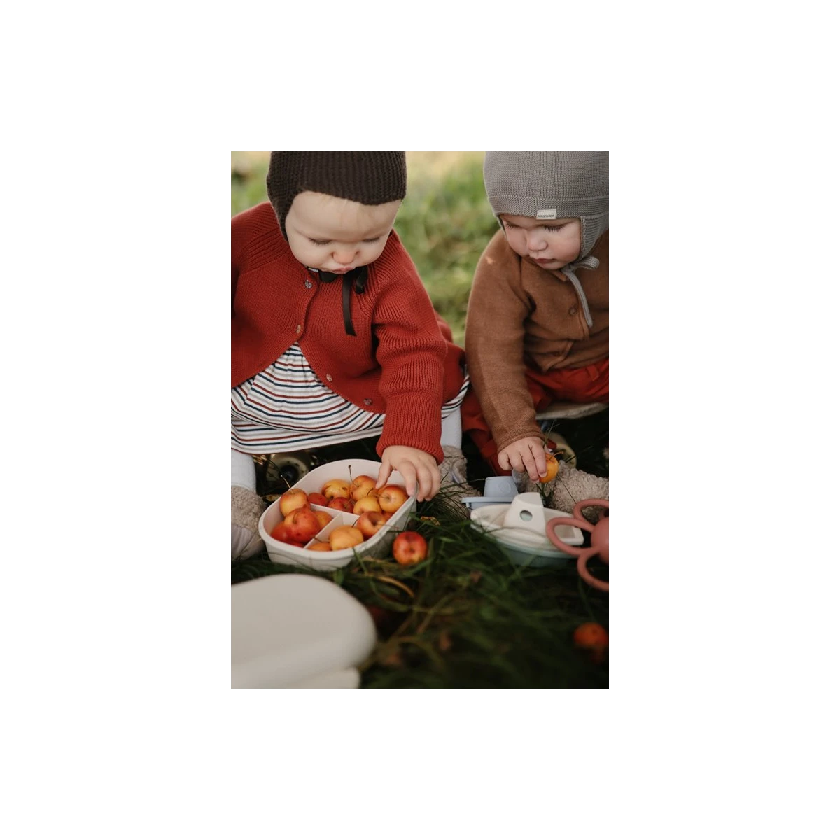 Mushie Lunchbox dla Dzieci Pojemnik na Jedzenie ze Sztućcami Ivor
