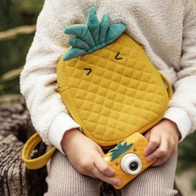 Hoppstar Torebka Dziecięca na Aparat Ananas Pina Coolada