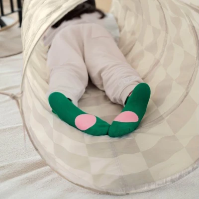 3 Sprouts Tunel do Zabawy Checkerboard Beige