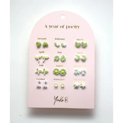 YUKO B. Kolczyki „ROK POEZJI” – Zielone 12 par (wersja angielska)