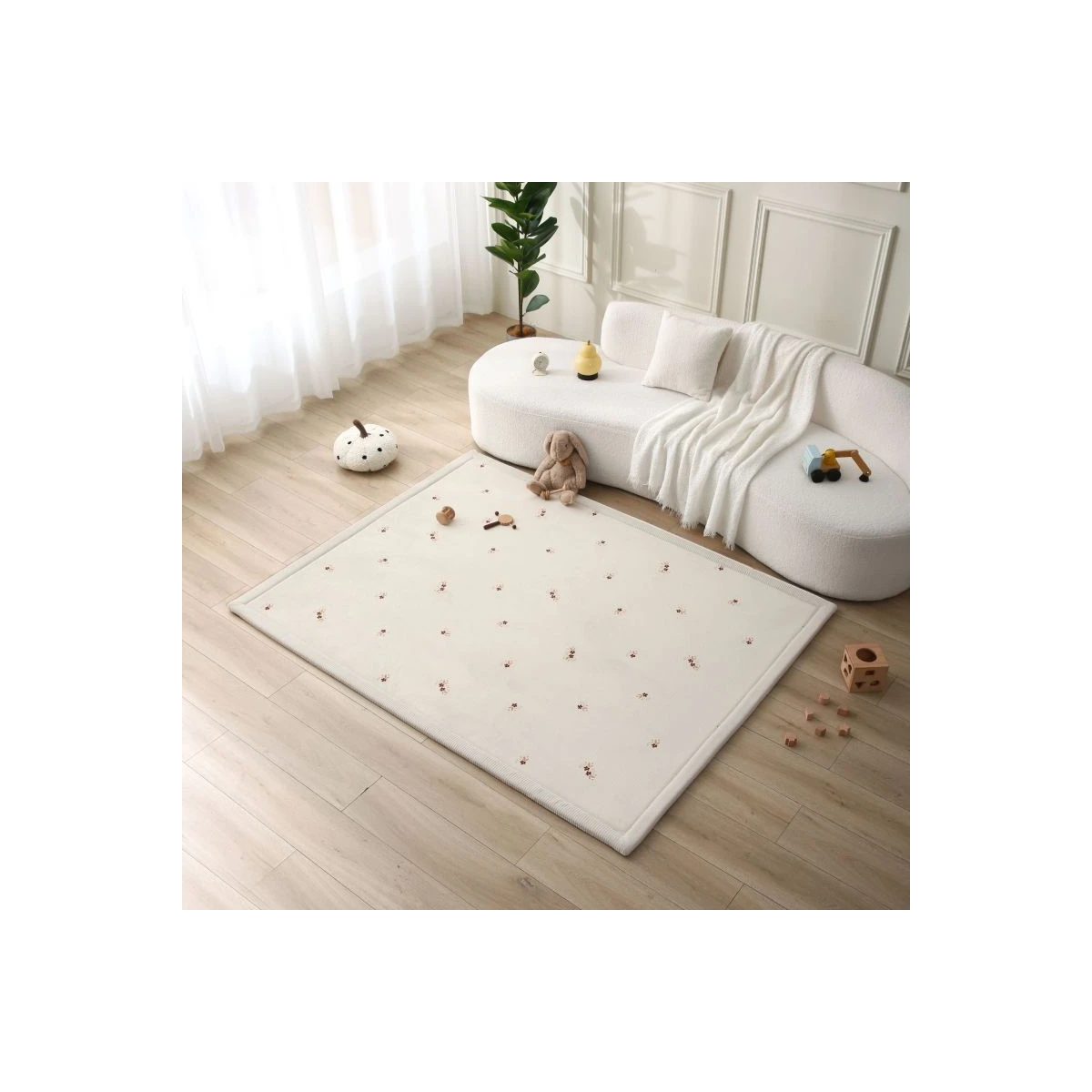 HAKUNA MATTE Mata piankowa dla dzieci Dywan do pokoju dziecięcego Coral Velvet z pianką memory 150 x 200 cm Kwiaty