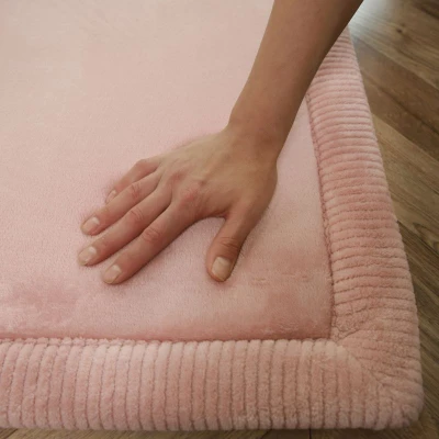 HAKUNA MATTE Mata piankowa dla dzieci Dywan do pokoju dziecięcego Coral Velvet z pianką memory 200 x 150 cm różowy
