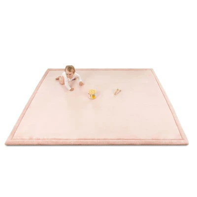 HAKUNA MATTE Mata piankowa dla dzieci Dywan do pokoju dziecięcego Coral Velvet z pianką memory 200 x 150 cm różowy