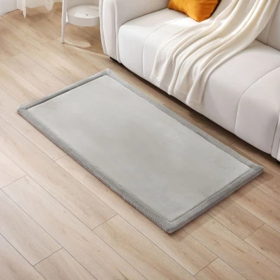HAKUNA MATTE Mata piankowa dla dzieci Dywan do pokoju dziecięcego Coral Velvet z pianką memory 150 x 80 cm jasnoszary