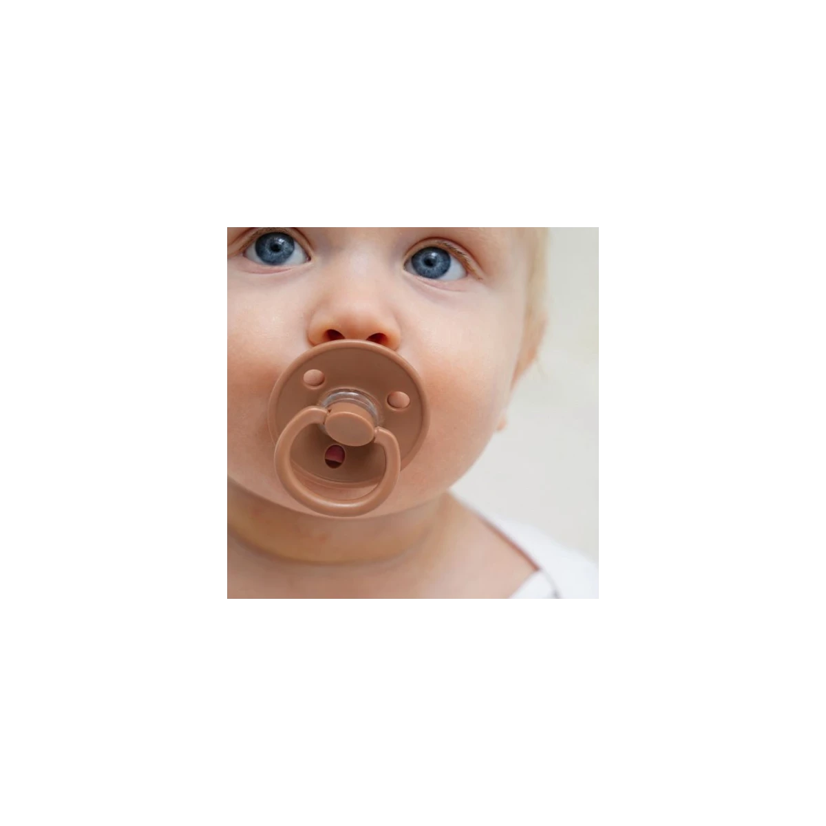 Mombella Smoczek uspokajający Grzybek Mocha Mousse