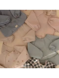 Mushie Śliniak z rękawami Blush