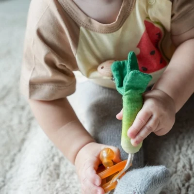 Oli & Carol Zawieszka do Smoczka Por Luke the Leek