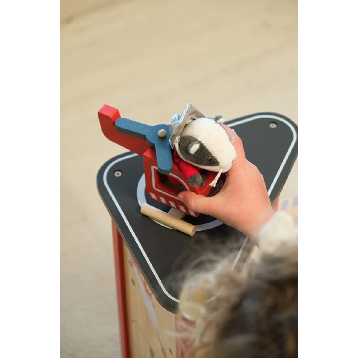 EGMONT TOYS Stacja strażacka duża z akcesoriami i figurką przyjaciela