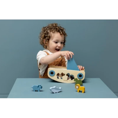 TRIXIE Drewniana łódka statek sorter Baby