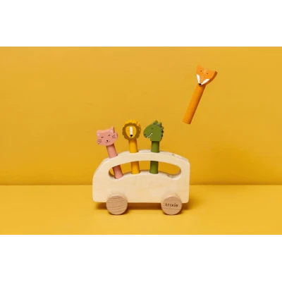 TRIXIE Drewniany autobus ze zwierzątkami pop-up Baby