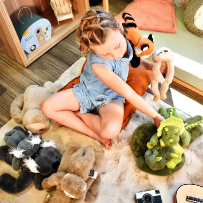 DOUDOU ET COMPAGNIE DOUDOU przytulanka magnetyczna Podcoll Leniwiec Histoire d'Ours 30 cm beżowy