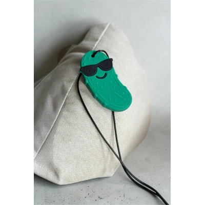 JELLYSTONE DESIGNS Jellystone Gryzak terapeutyczny MEDIUM antystresowy naszyjnik–PICKLE PENDANT